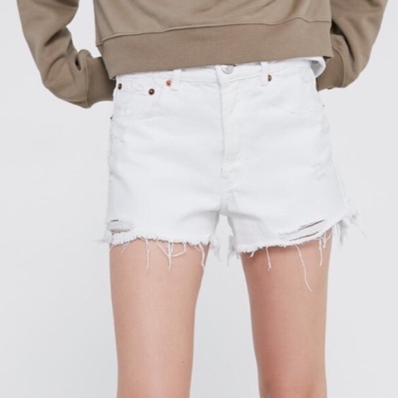 Zara white denim distressed shorts size 14 - Picture 1 of 6